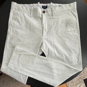 Men's J Crew White Slim Fit Chino, 33/32